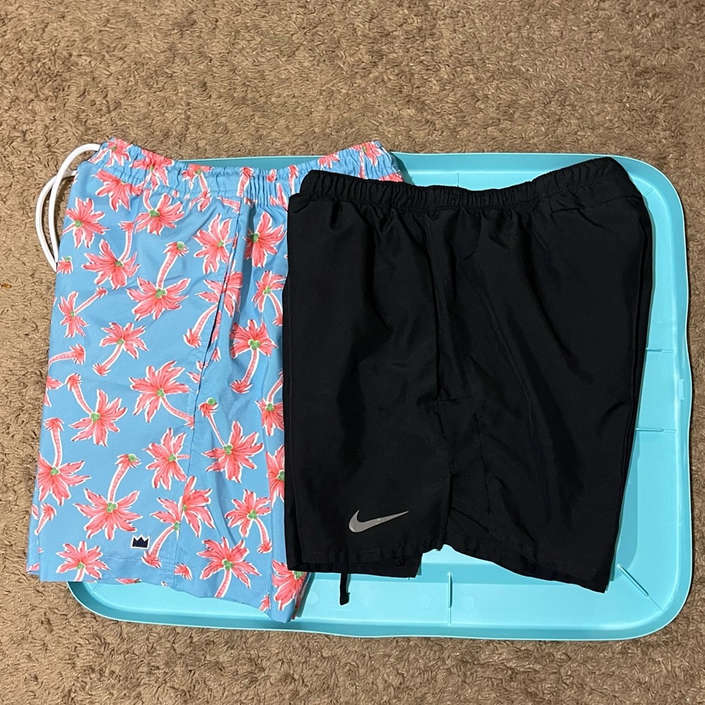 Mens small bundle of 2 shorts